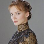 Julie Cox