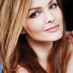 Dina Meyer