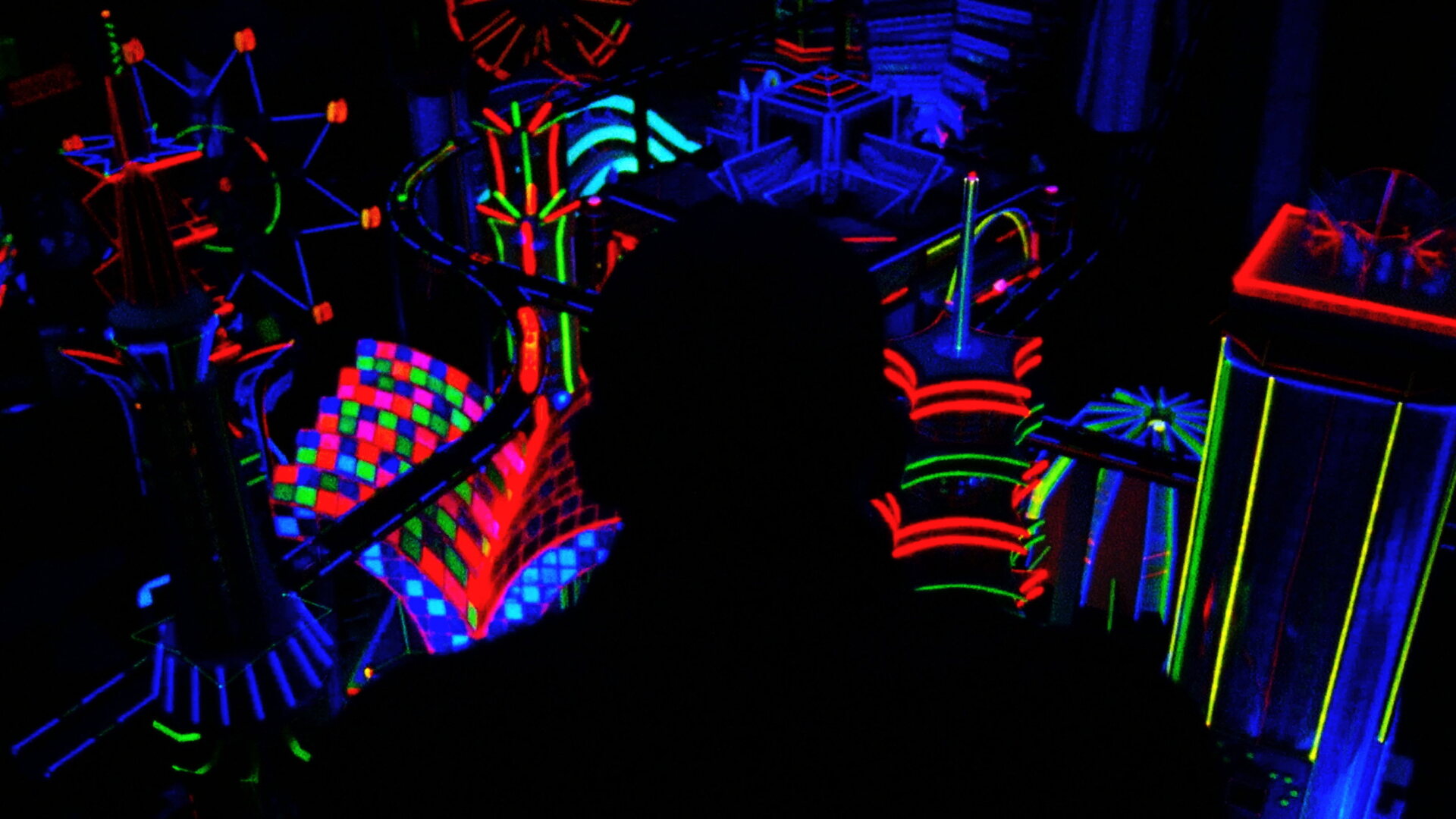 فیلم به خلأ وارد شو Enter the Void 2009