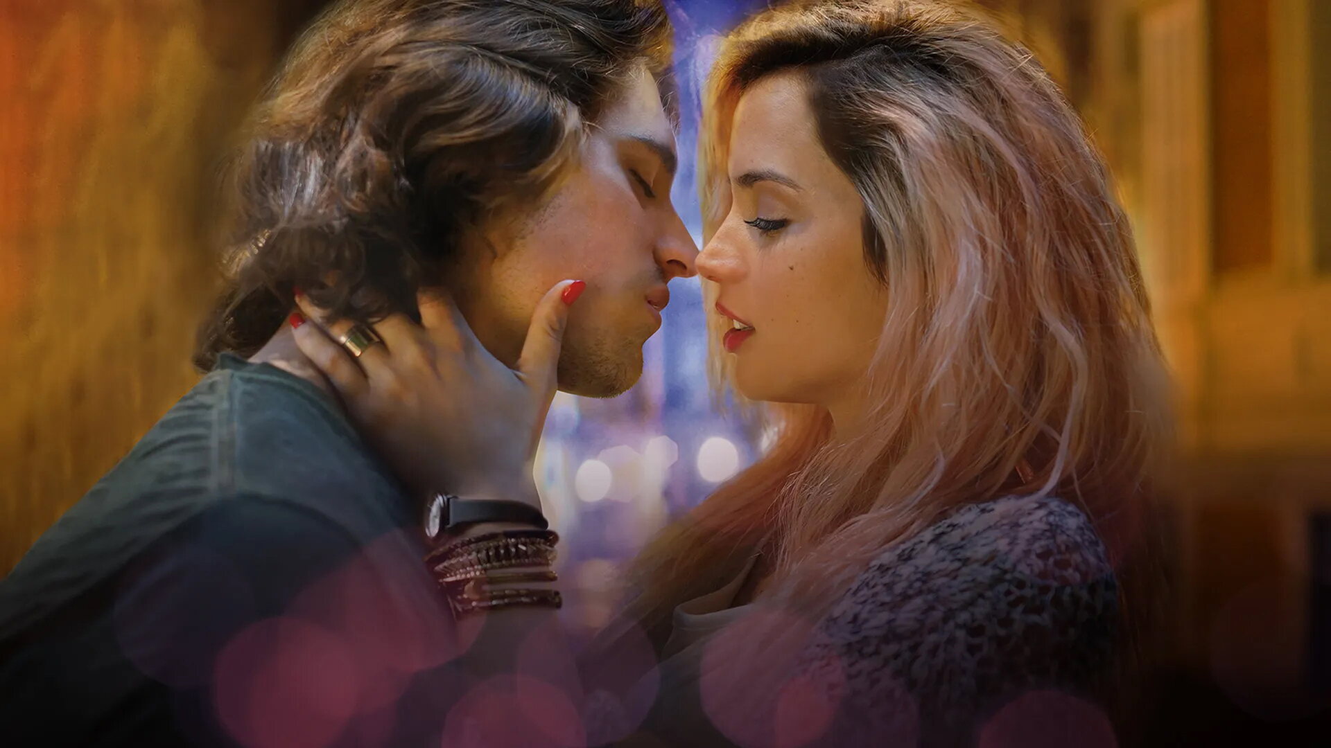 فیلم به خاطر چند بوسه For a Handful of Kisses 2014