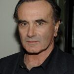 Dan Hedaya