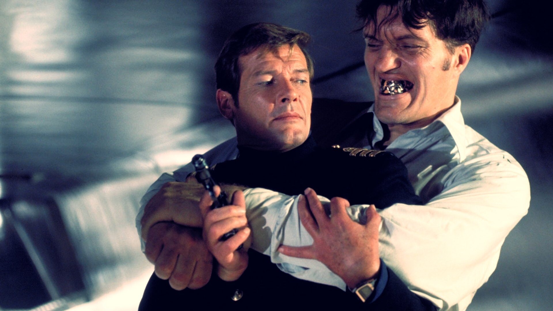فیلم جاسوسی که دوستم داشت The Spy Who Loved Me 1977