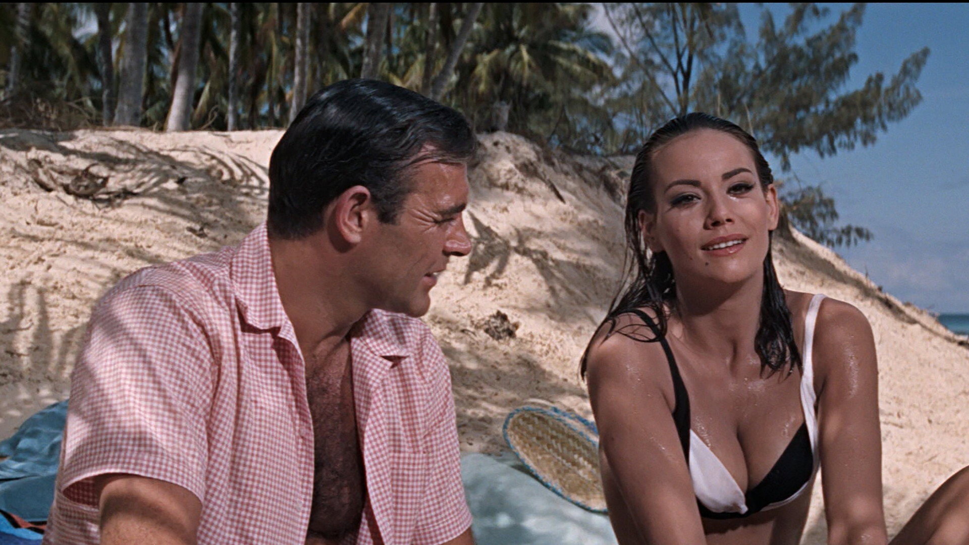 فیلم گلوله آتشین Thunderball 1965
